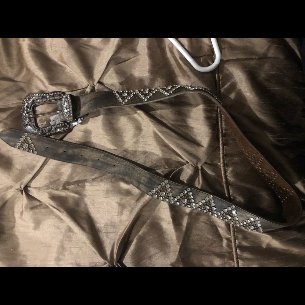 Sparkle belt